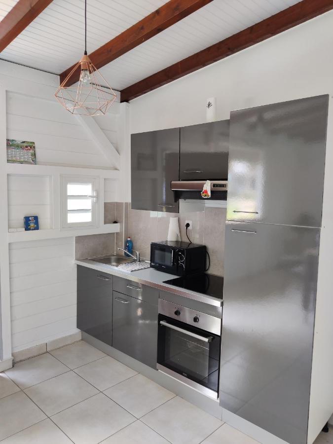 Keshy Island Colibri Apartment Baillif Exterior photo